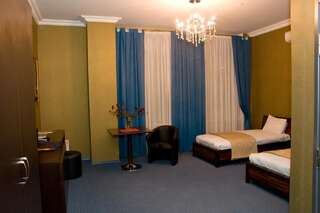 Отель Platinum Hotel Запорожье Классический двухместный номер с 2 отдельными кроватями-3